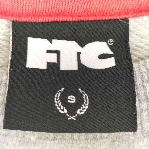 エフティーシー FTC コットン カレッジロゴ クルーネックスウェット メンズ import:S